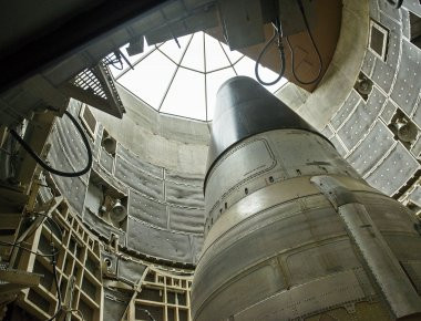 Πιστός στο δόγμα «Φωτιά και Οργή» ο Ν.Τραμπ- Ένα τρισ. δολάρια για τον πυρηνικό εκσυγχρονισμό των ΗΠΑ